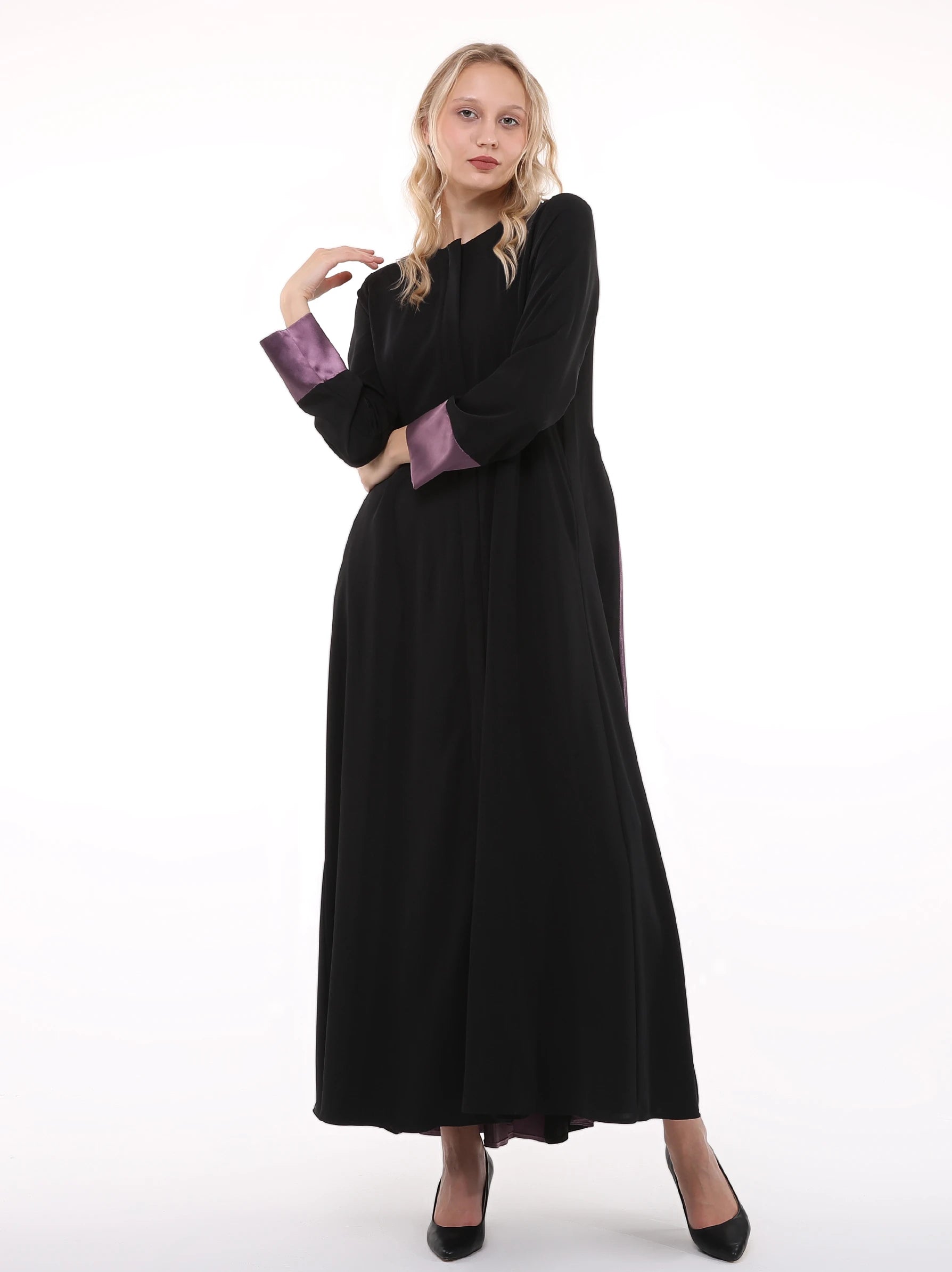 Lilac Cuff And Back Pleat Trim Detailed Black Closed Abaya Modora UK