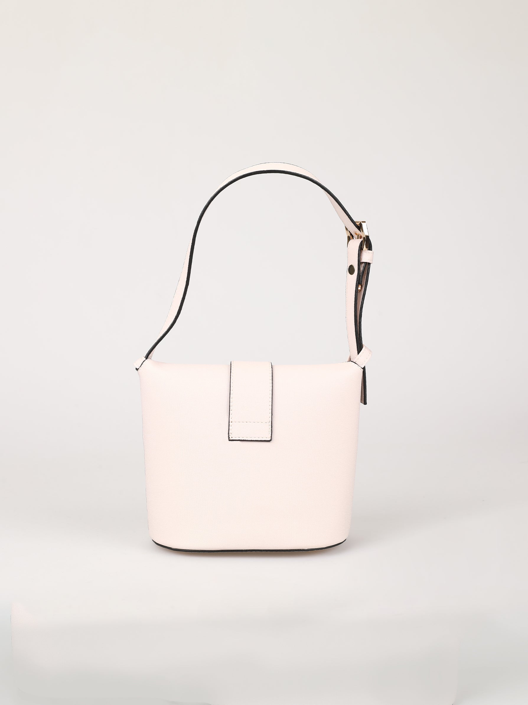 Cream shoulder 2025 bag uk